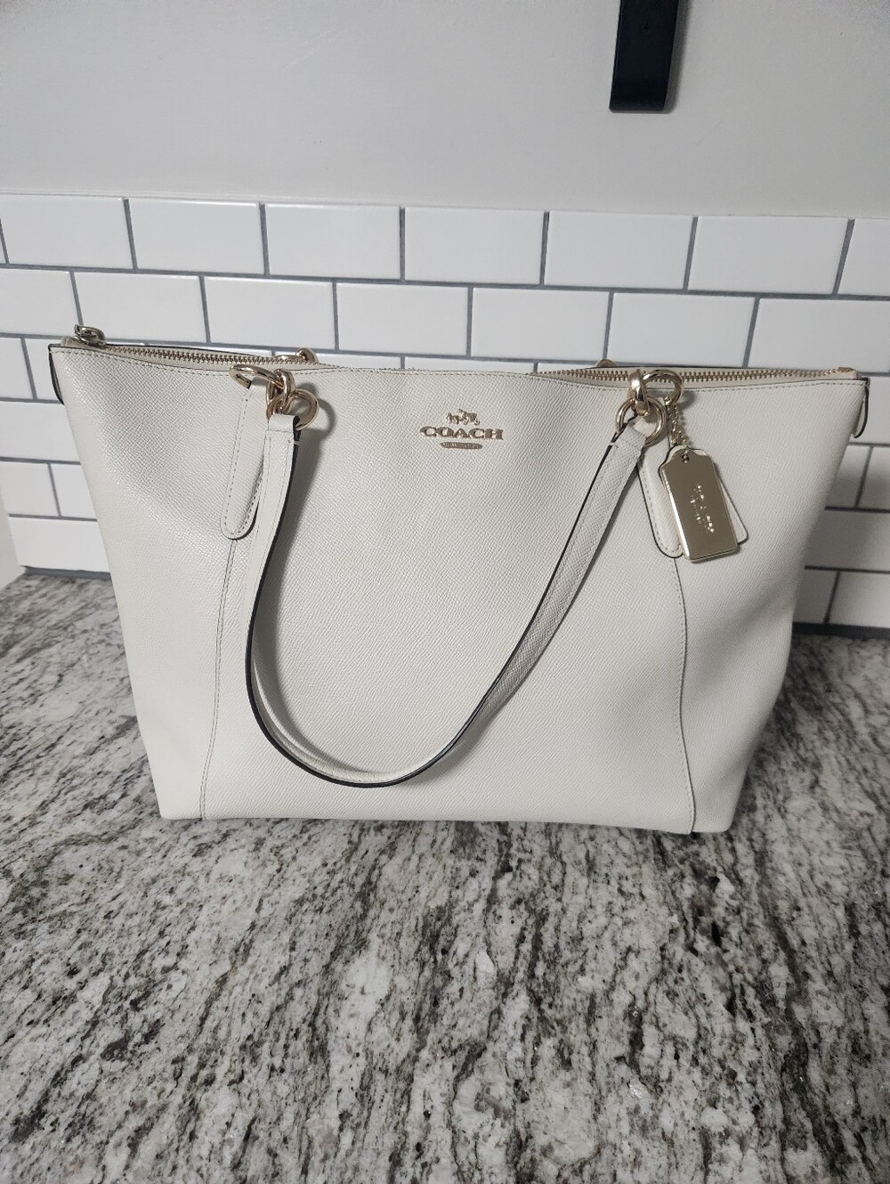 COACH Tote